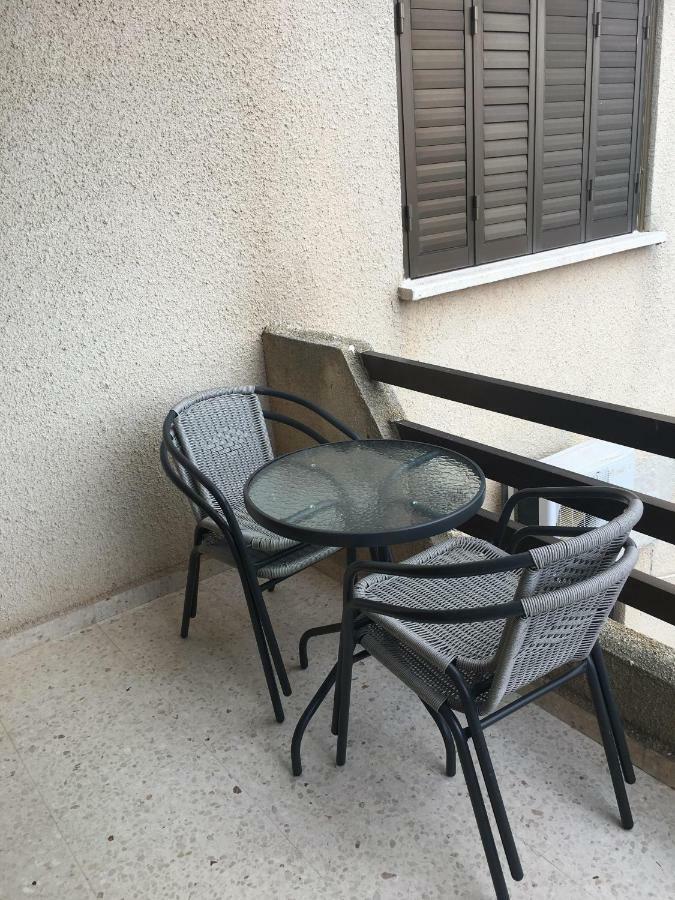 Christos Apartments Dhrousha Экстерьер фото