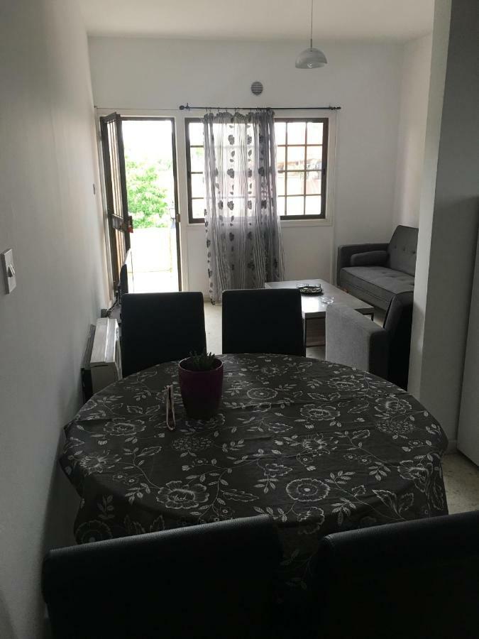 Christos Apartments Dhrousha Экстерьер фото